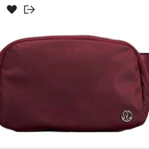 -Lululemon Everywhere Belt Bag